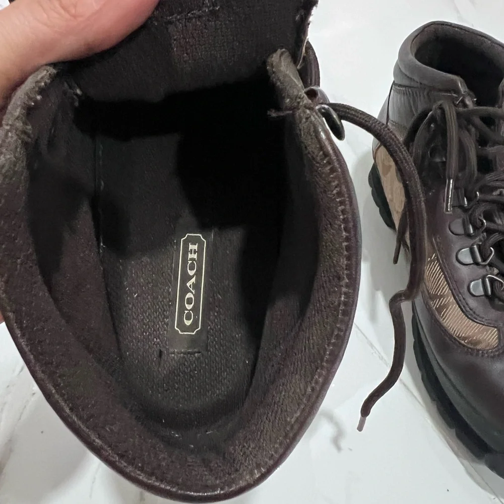 Coach Hanna logo Brown leather Boots 7.5 - Picture 9 of 11